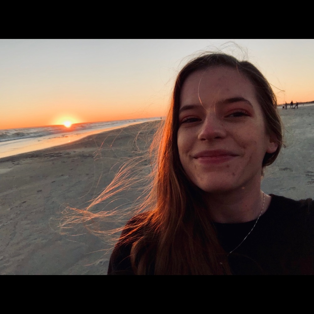 Meet your Posher, Caroline